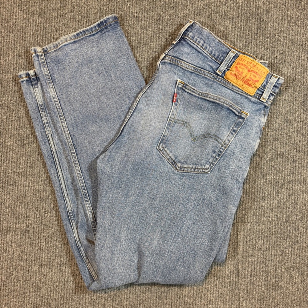 Levis 505 Regular Fit Straight Leg Jeans Light Wash Blue Denim Mens 38x32